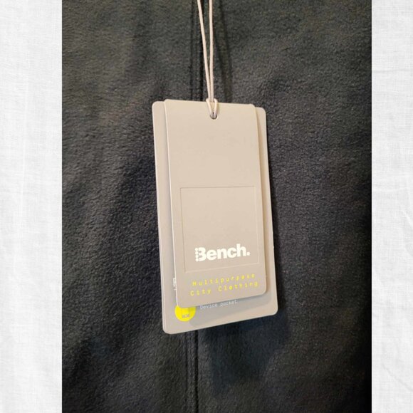 NWT Bench Craftiness Unisex Sweater - Picture 5 of 8